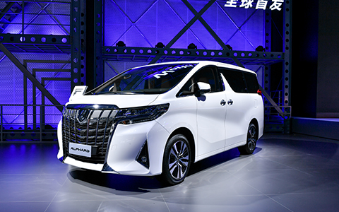 2018廣州國(guó)際車展-alphard1